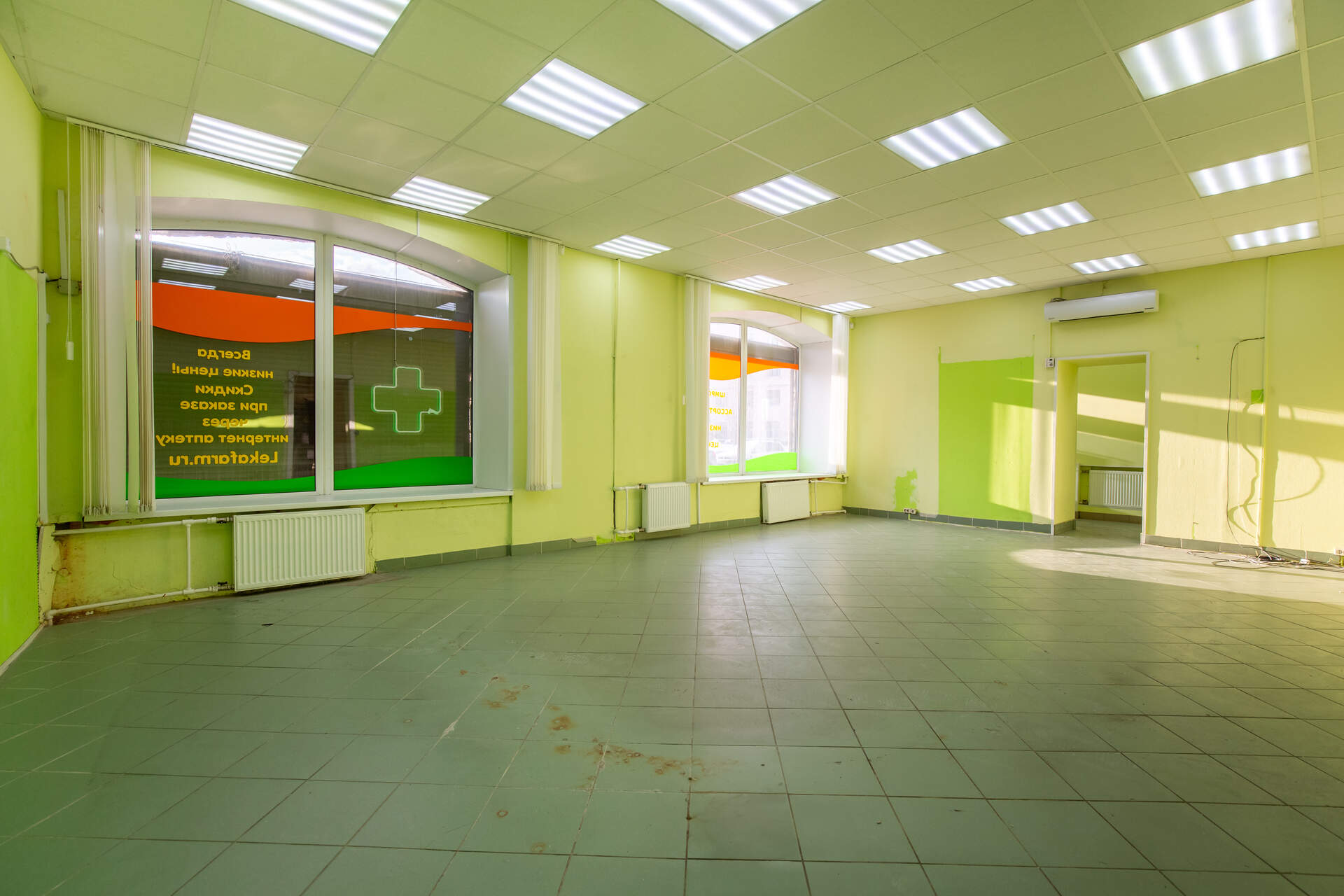 Коммерческая · 115 м² — Санкт-Петербург, Сытнинская улица, 20