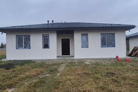 Дом, 130 м², 1 эт.