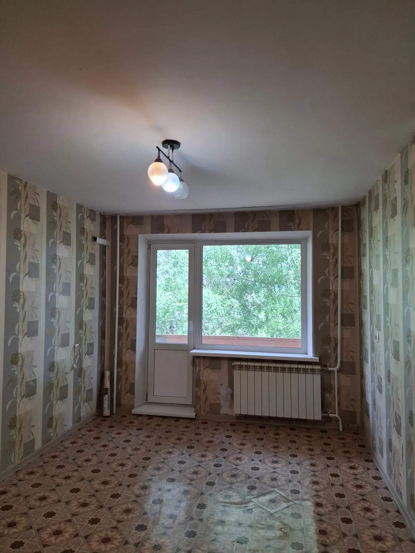 Квартира · 30.5 м² · 1 комн. — Кемерово, Ленинградский проспект, 27