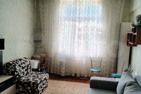 Комната, (всего 4 ком.), 20,5 м², 4/5 эт.
