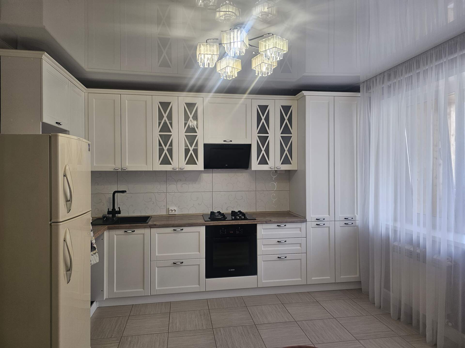Квартира · 83 м² · 2 комн. — Чебоксары, Университетская улица, 38к4