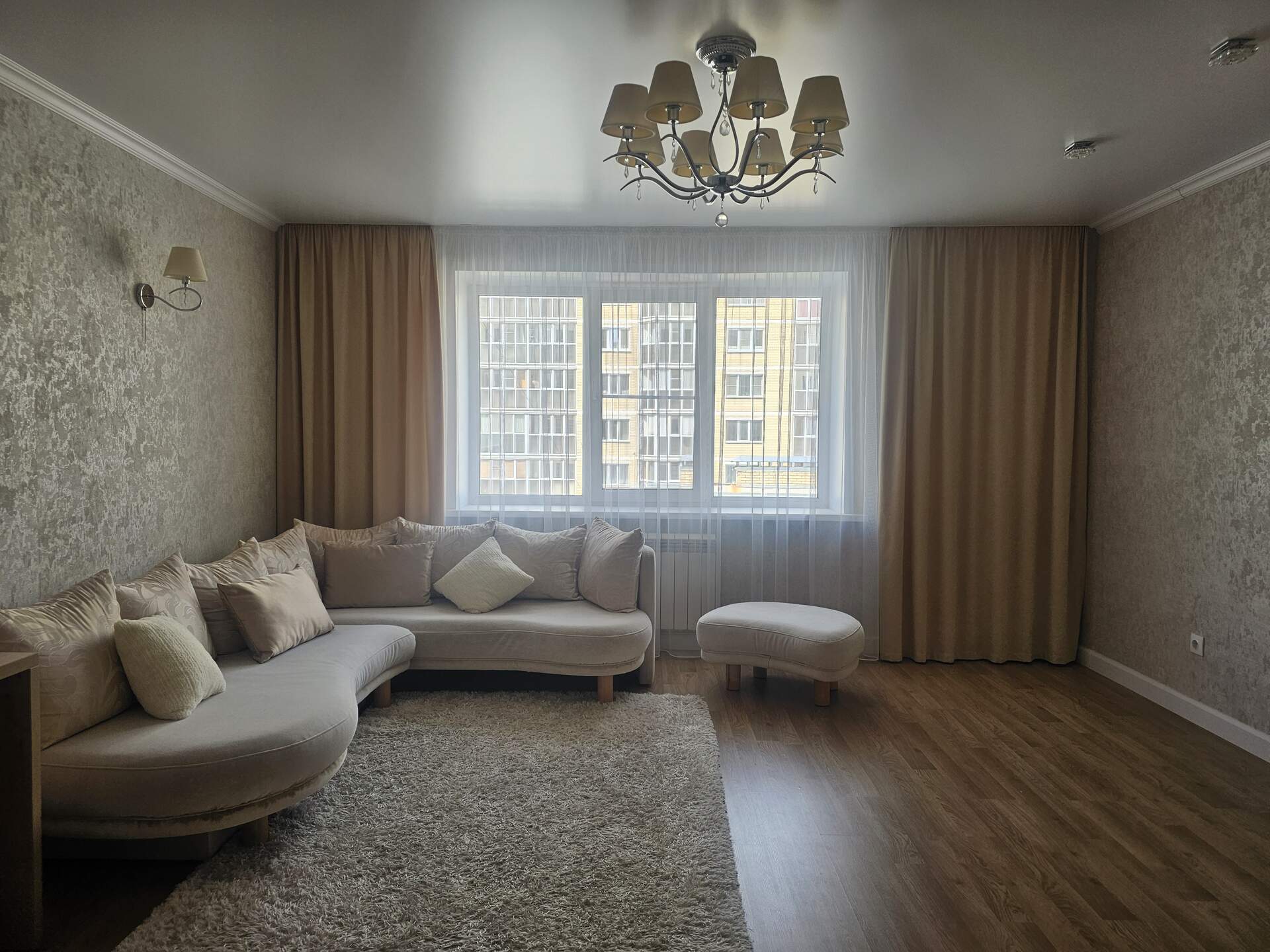 Квартира · 83 м² · 2 комн. — Чебоксары, Университетская улица, 38к4
