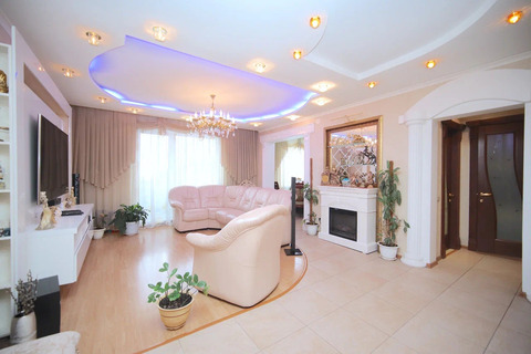 3-к квартира, 64 м², 8/9 эт.