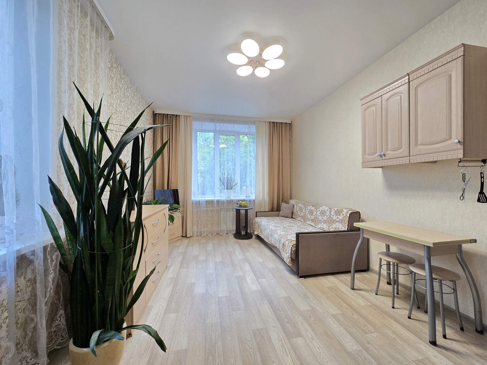 Квартира · 93.2 м² · 4 комн. — Нижний Новгород, Сормовское шоссе, 1