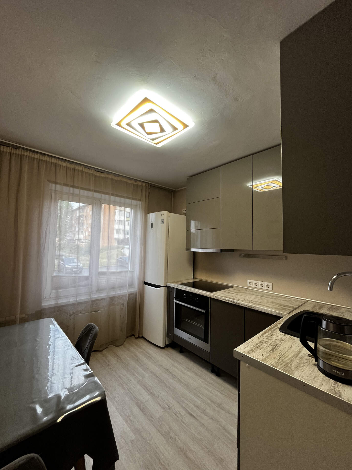 Квартира · 65.5 м² · 3 комн. — Кемерово, улица 1-я Линия, 8