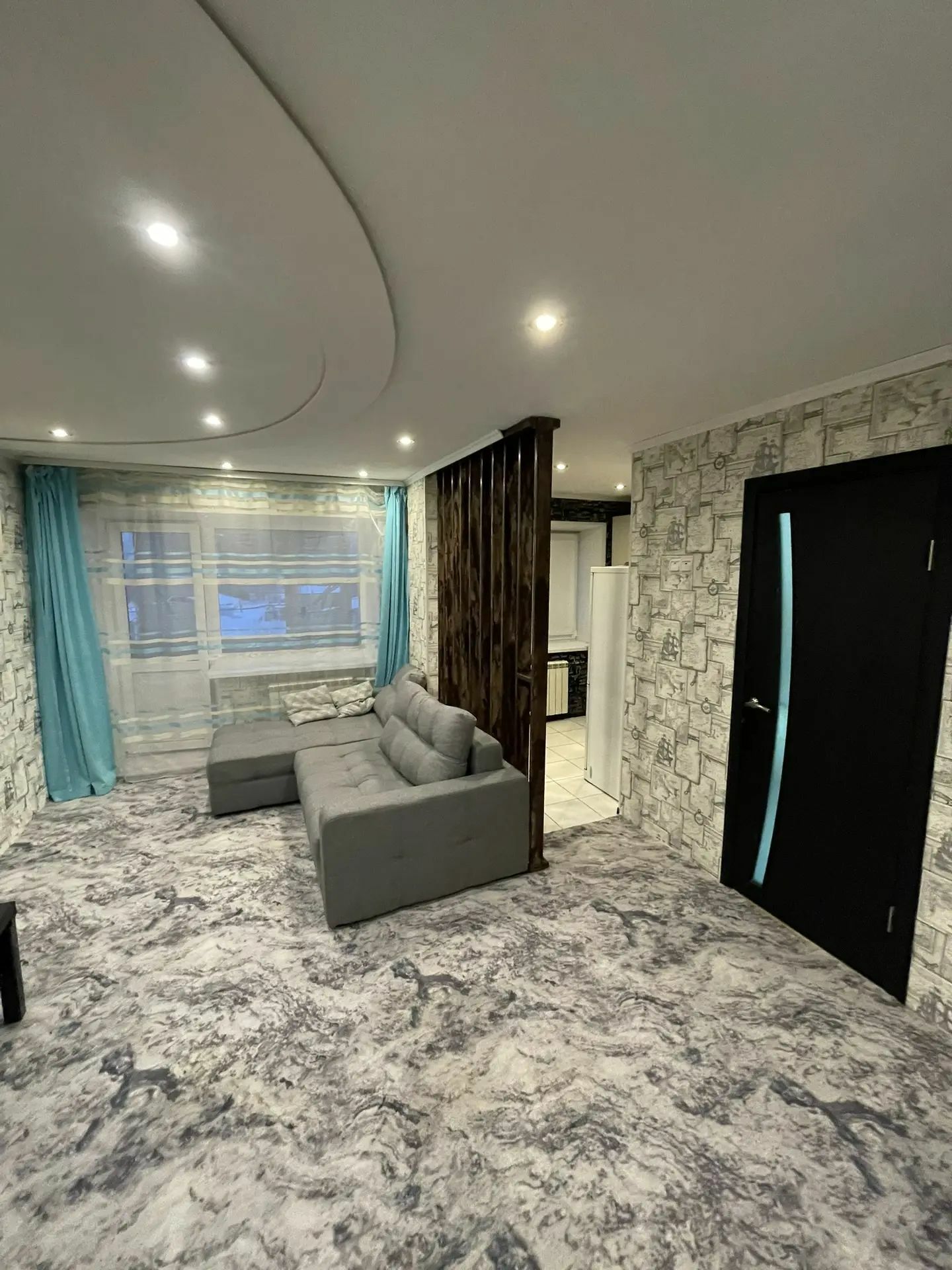 Квартира · 28.7 м² · 1 комн. — Ишим, улица Карла Маркса