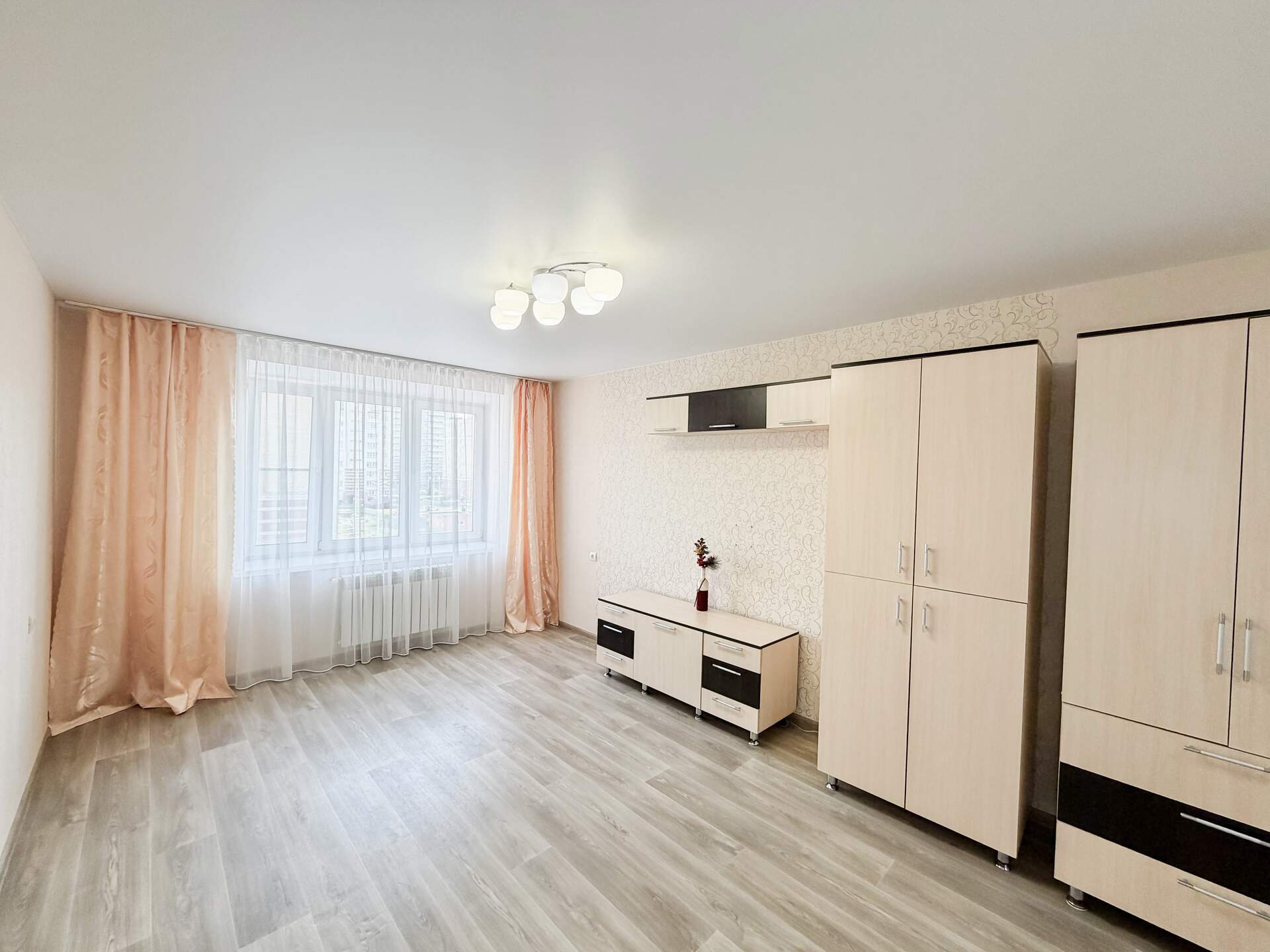 Квартира · 38.2 м² · 1 комн. — Чебоксары, Новогородская улица, 21/5