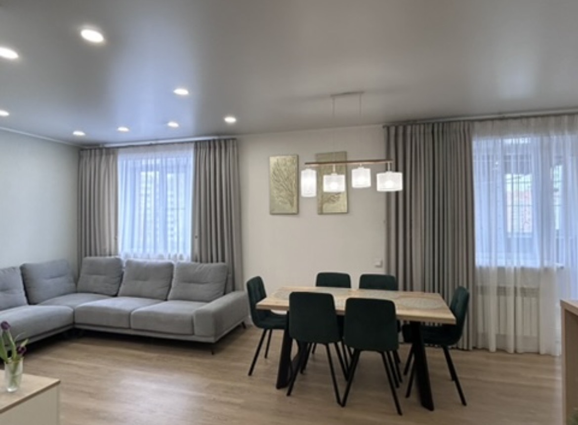 Квартира · 106.9 м² · 3 комн. — Чебоксары, улица Юрия Гагарина, 31