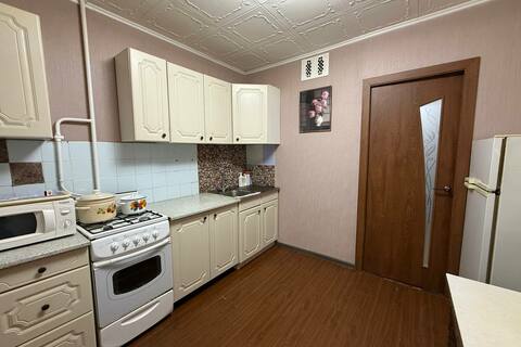 2-к квартира, 44 м², 2/5 эт.