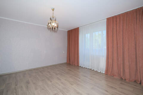 3-к квартира, 70 м², 2/10 эт.