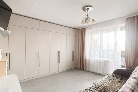 2-к квартира, 50,1 м², 4/10 эт.