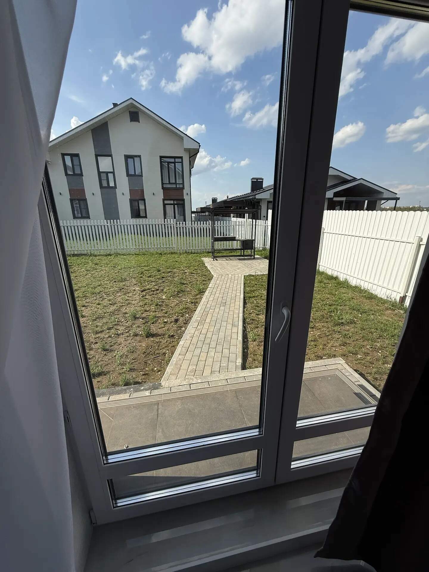 Дом · 137.3 м² · 5 комн. — КП Варежки-3, Азуритовая улица, 9