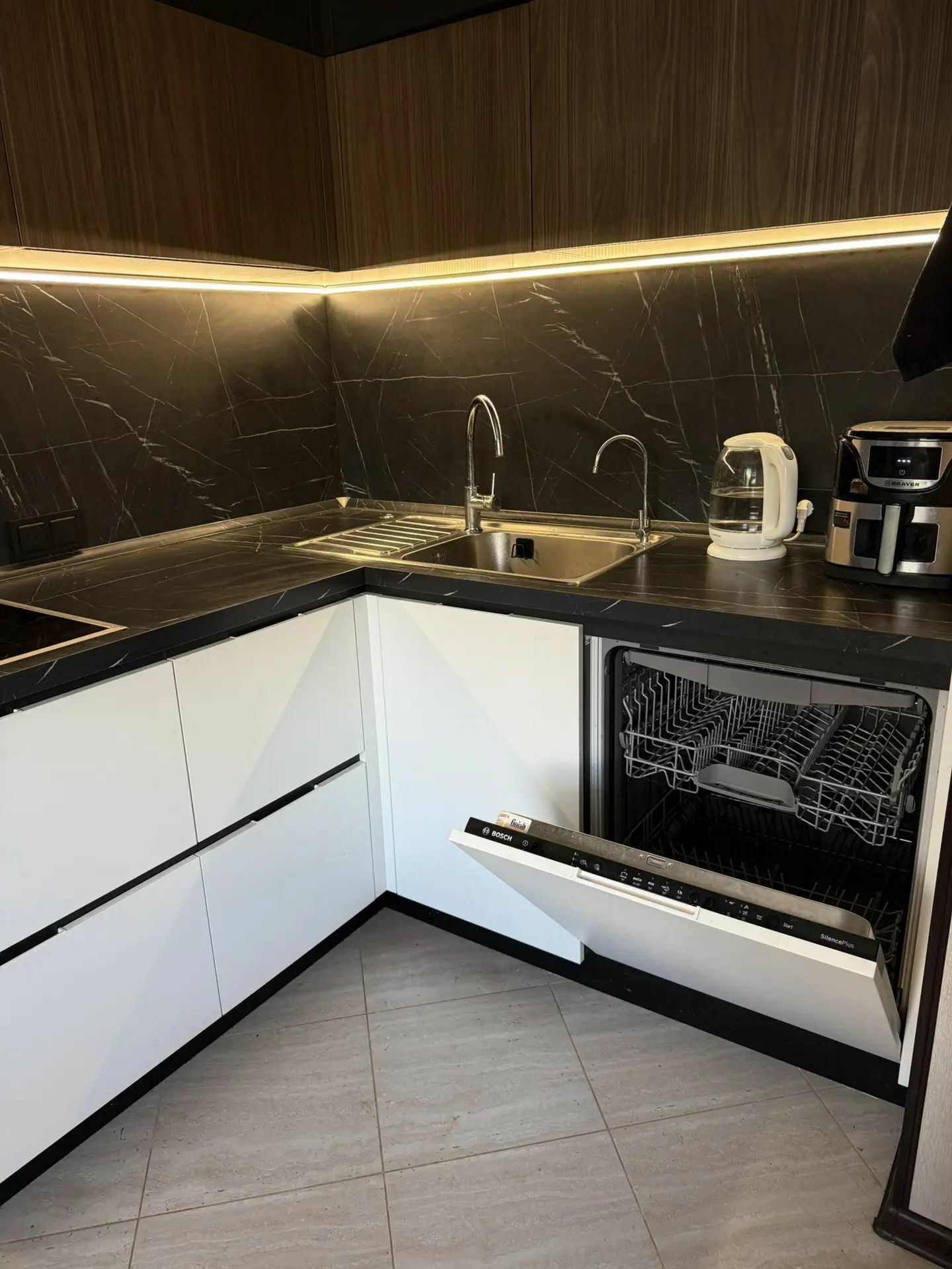 Квартира, 85 м², 3 комн.