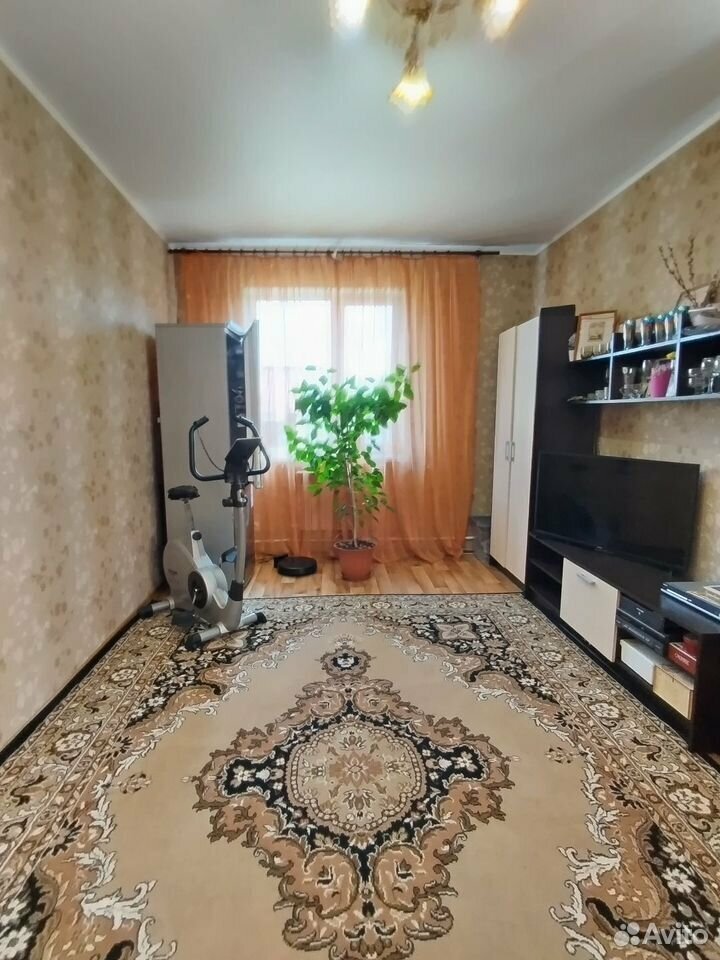 Квартира · 91 м² · 4 комн. — Пенза, улица Матросова, 30