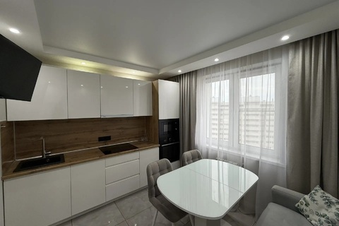 1-к квартира, 40,6 м², 11/16 эт.