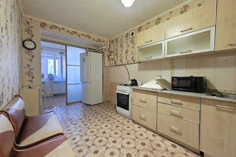 1-к квартира, 52 м², 1/5 эт.