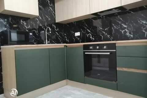 2-к квартира, 60 м², 1/17 эт.