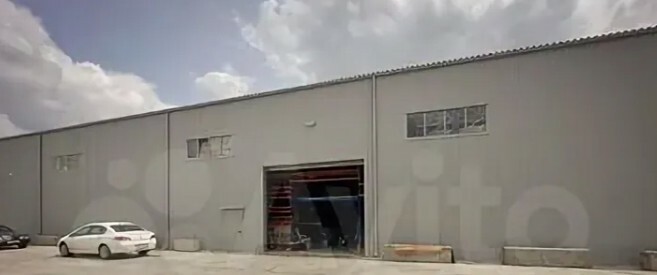 Коммерческая, 980 м²