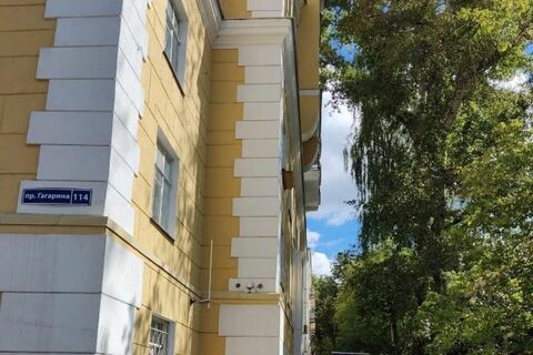 Помещение своб.назн., 93 м², 1/5 эт.