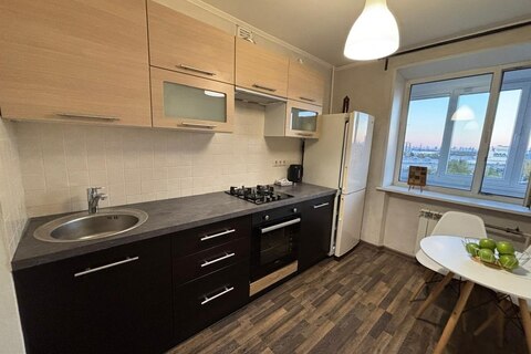 2-к квартира, 52 м², 9/12 эт.