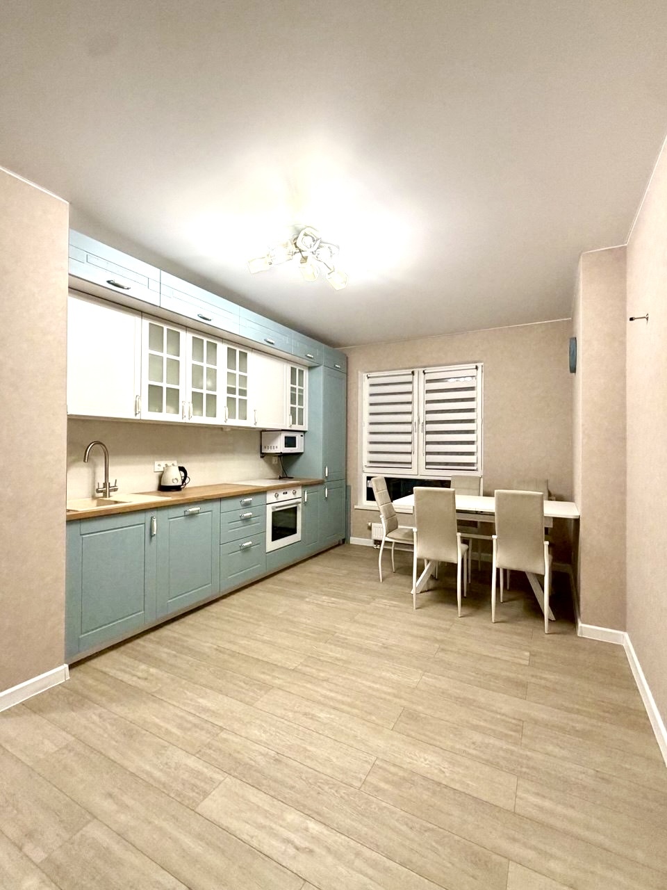 Квартира, 81.6 м², 3 комн.