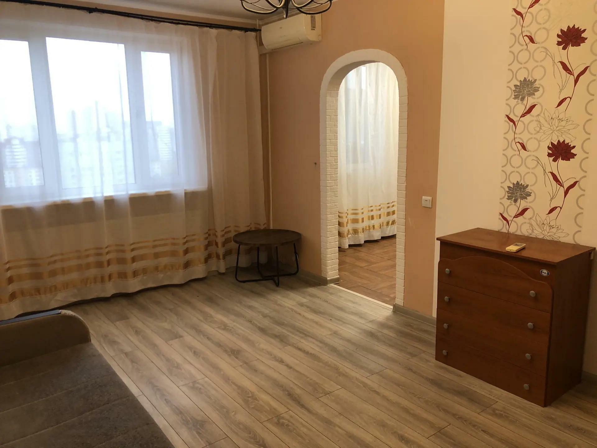 Квартира · 40 м² · 1 комн. — Москва, улица Декабристов, 38