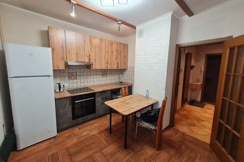 1-к квартира, 40 м², 19/22 эт.