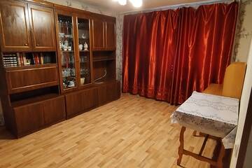 2-к квартира, 43 м², 1/9 эт.