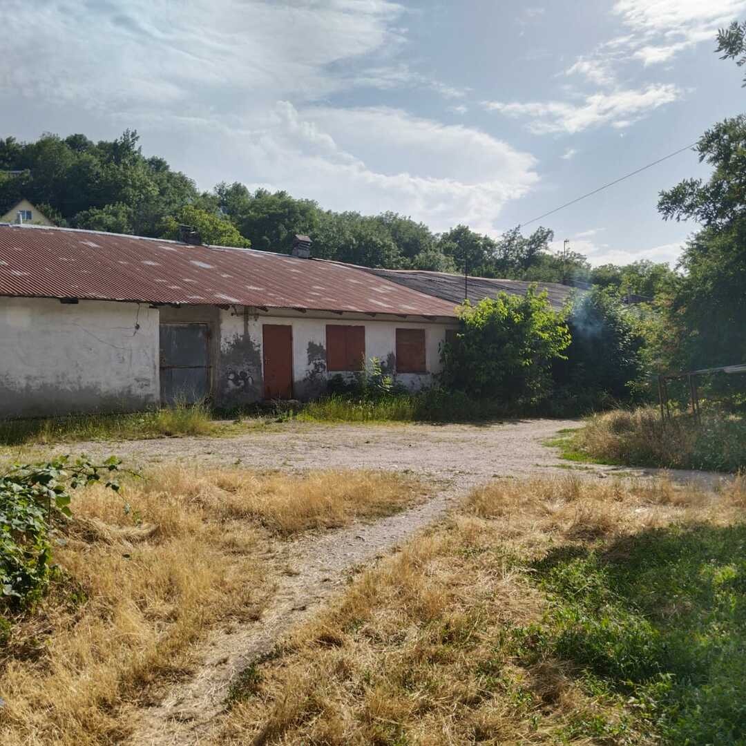 Коммерческая · 550.2 м² — Железноводск, улица Строителей, 50