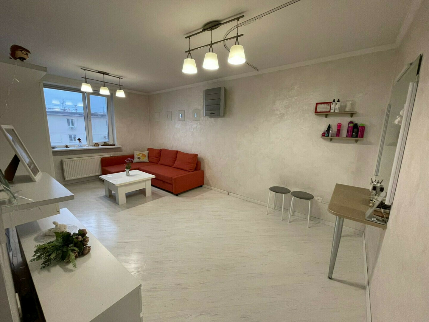 Квартира, 96.6 м², 4 комн.