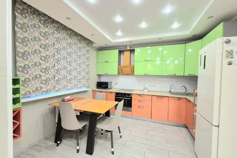 2-к квартира, 63 м², 1/16 эт.