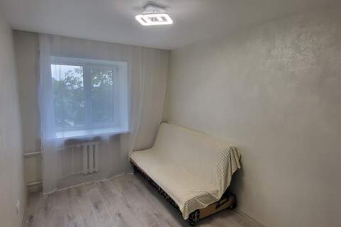Комната, (всего 1 ком.), 17 м², 4/5 эт.