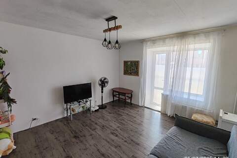 1-к квартира, 48,8 м², 1/4 эт.