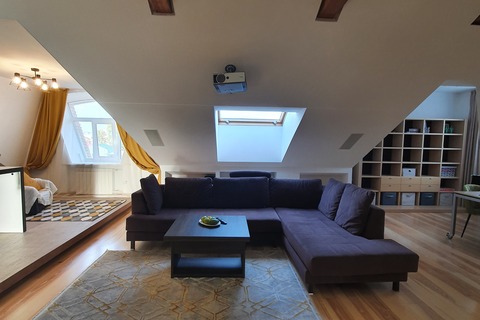 3-к квартира, 140 м², 4/4 эт.
