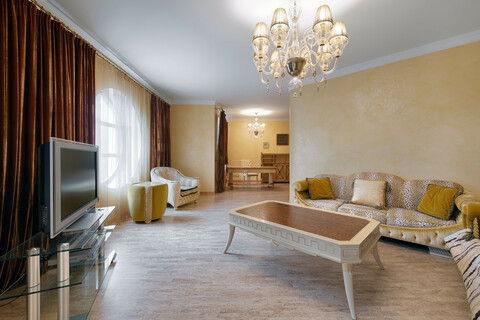 6-к квартира, 249,9 м², 3/21 эт.