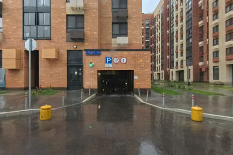 Машиноместо, 14 м²
