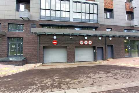 Машиноместо, 14 м²