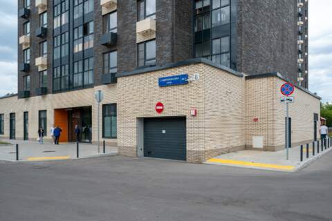 Машиноместо, 14 м²