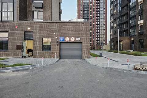 Машиноместо, 15 м²