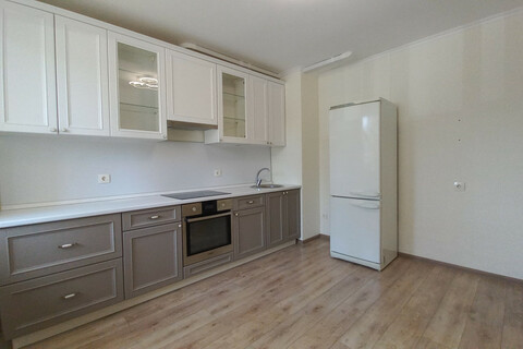 2-к квартира, 71,1 м², 1/16 эт.
