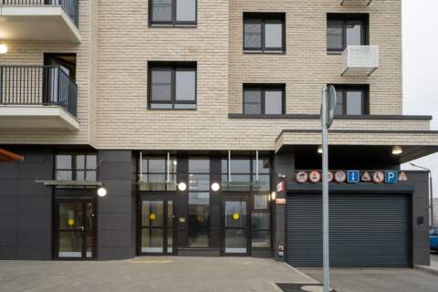 Машиноместо, 14 м²