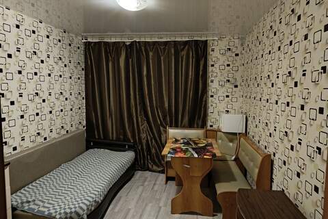 Комната, (всего 5 ком.), 16,8 м², 1/5 эт.