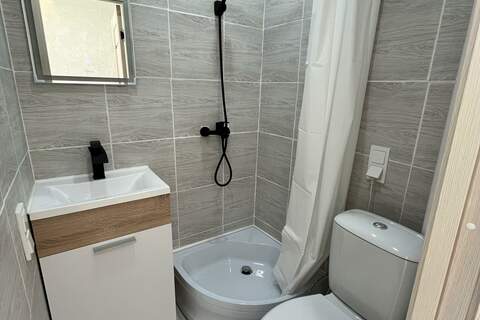 Жилое помещение, 18 м², 4/9 эт.