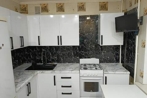 2-к квартира, 55 м², 4/10 эт.