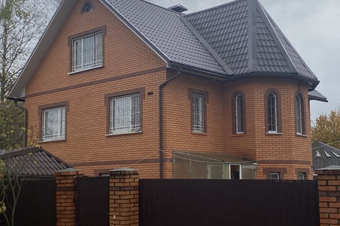 Дом, 190 м², 3 эт.