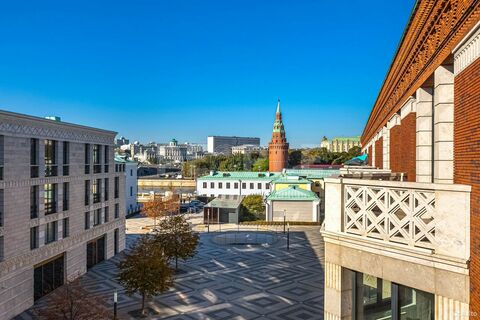 3-к квартира, 208 м², 4/4 эт.