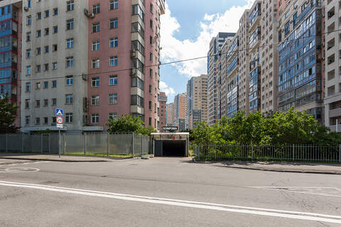 Машиноместо, 11 м²