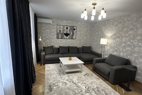 3-к квартира, 84,2 м², 8/12 эт.