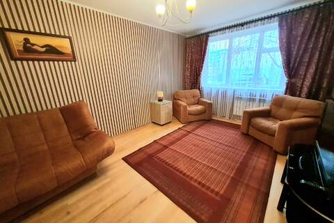 1-к квартира, 40 м², 1/17 эт.