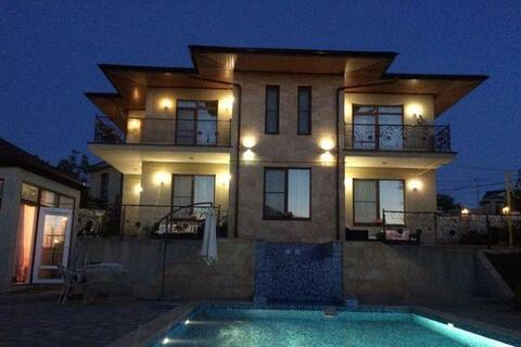 Дом, 309 м², 2 эт.